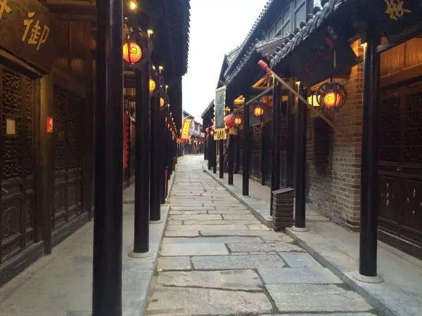 小车前轮不好取用斧子敲了几个ESp故障灯亮了用不用电脑清游戏画面